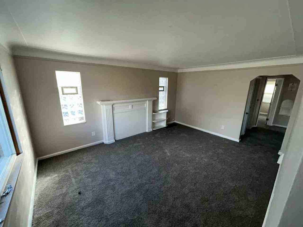 13621 Ashton Rd - Photo 3 of 14