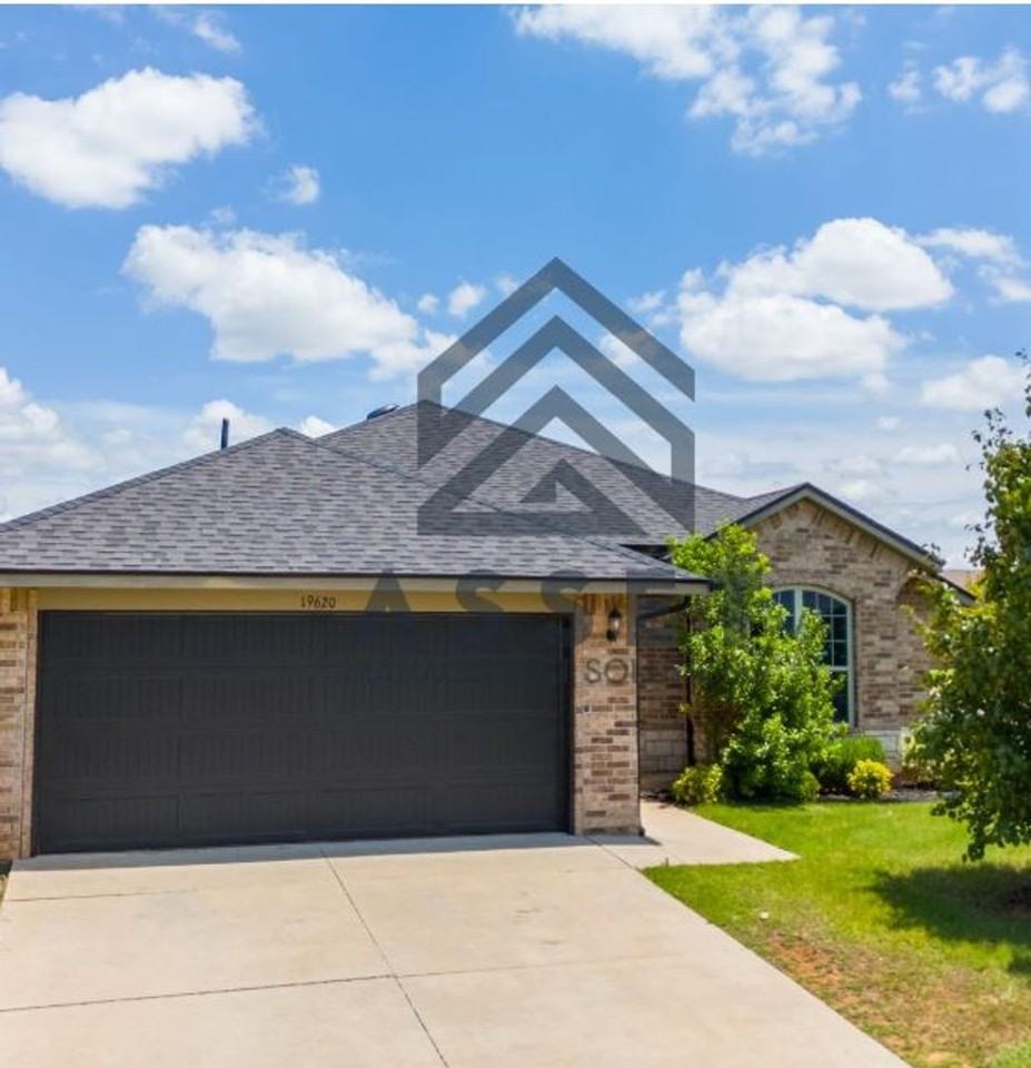 19620 Vivace Dr - Photo 4 of 32