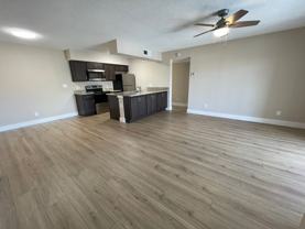 5317 Summerlin Rd - Photo 1 of 1