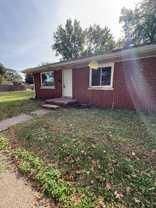 1500 S Harlan Ave #B - Photo 1 of 1