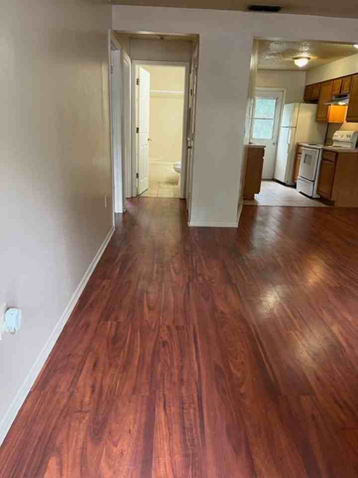 710 25th St W - Photo 6 of 12