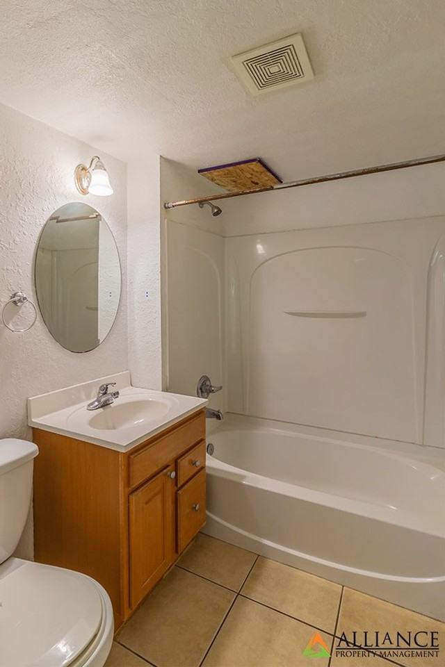 1510 College Avenue - Photo 5 of 24