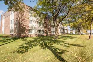 511 7th St S - Photo 1 of 1