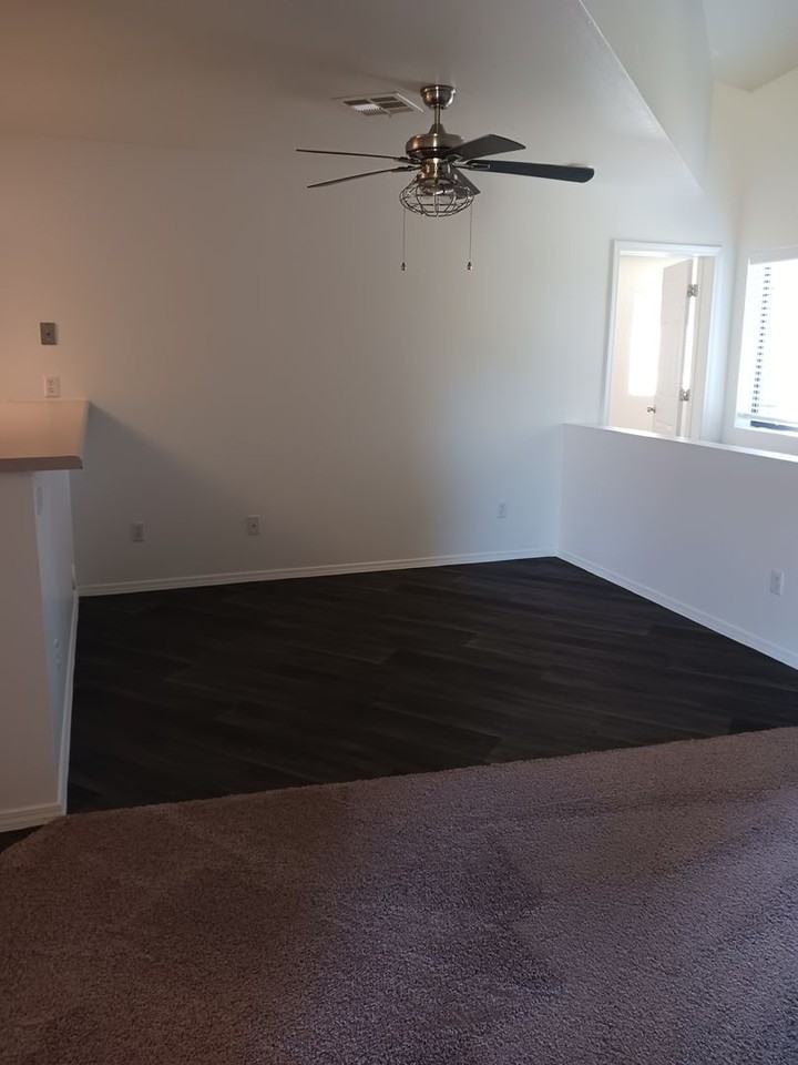 333 N. MCLANE RD - Photo 6 of 50