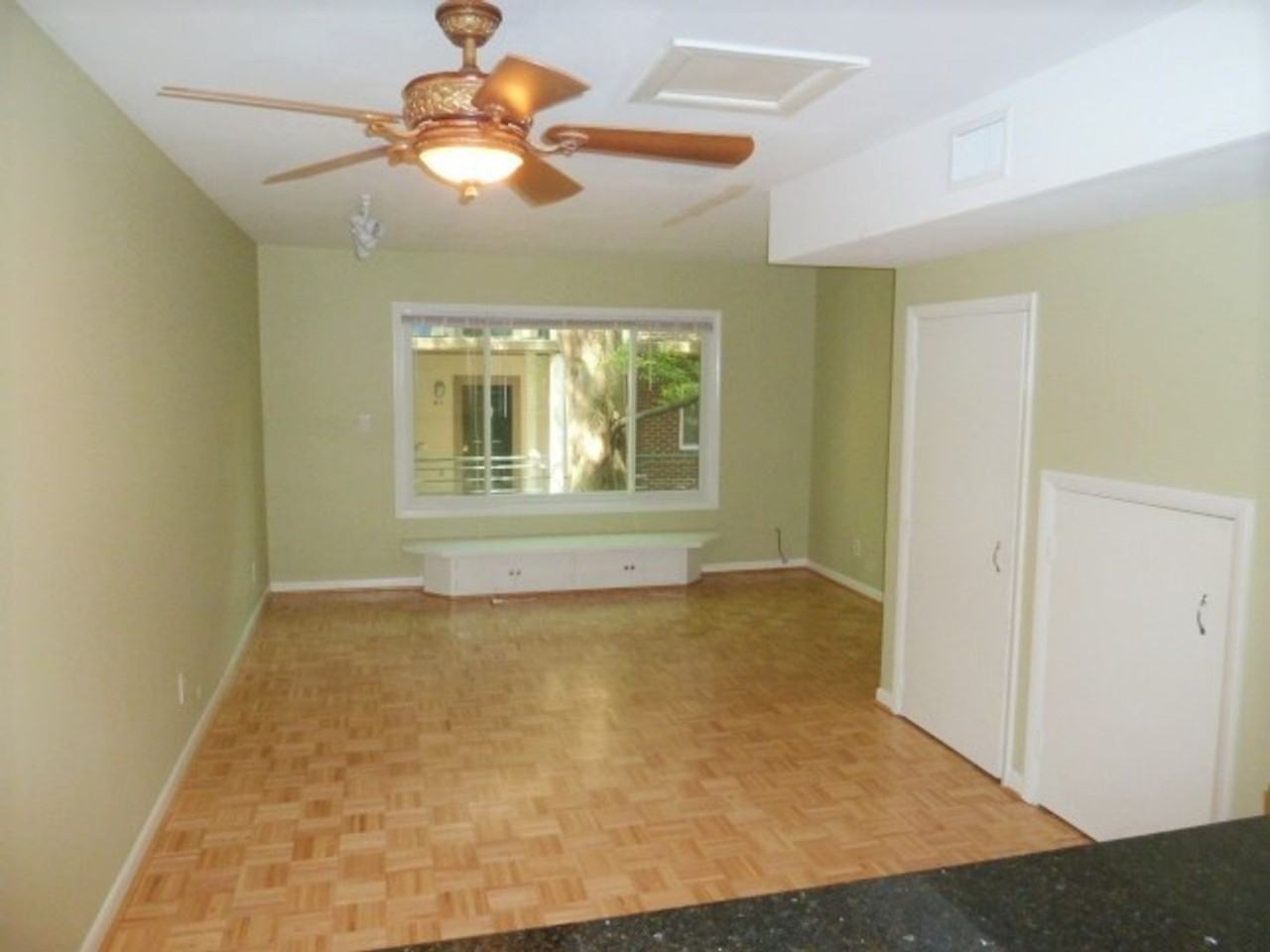 211 Church St #C - Photo 6 of 30