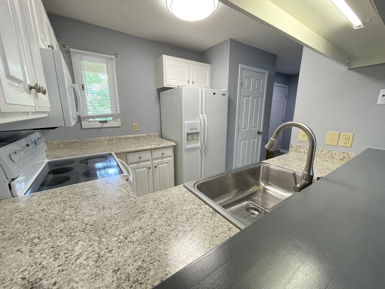706 Martin Luther King Jr Blvd #G8 - Photo 4 of 34