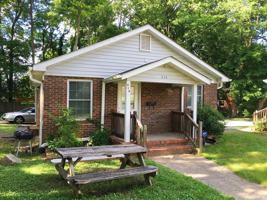 featured image of 414 Whitaker St