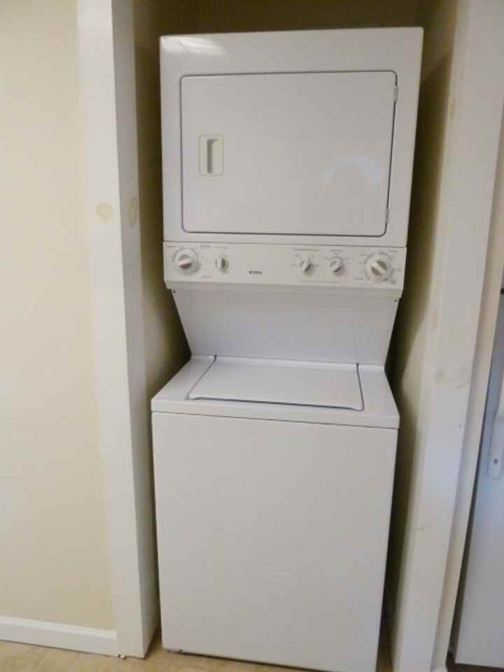 414 Whitaker St - Photo 7 of 18