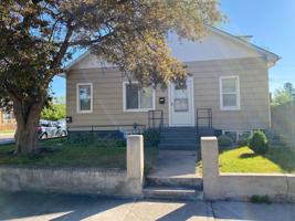 featured image of 650 N 10th Ave