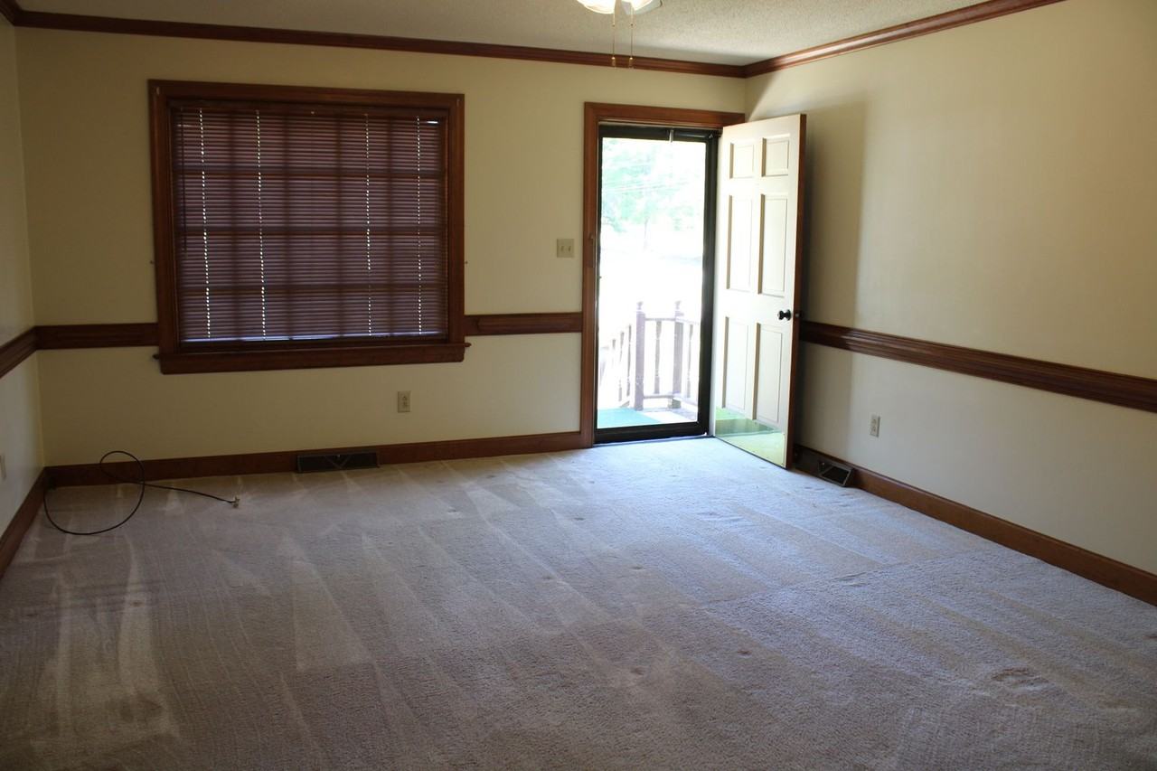 2601 Bayleaf Circle Southwest - Photo 5 of 18