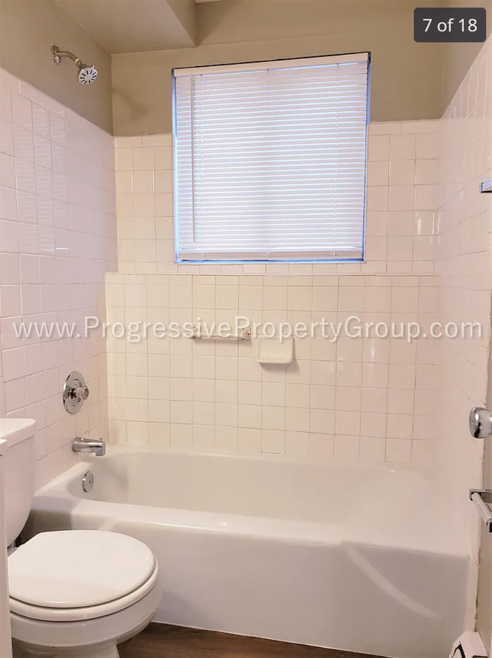 4234 Forrest Hill Rd #1 - Photo 6 of 16