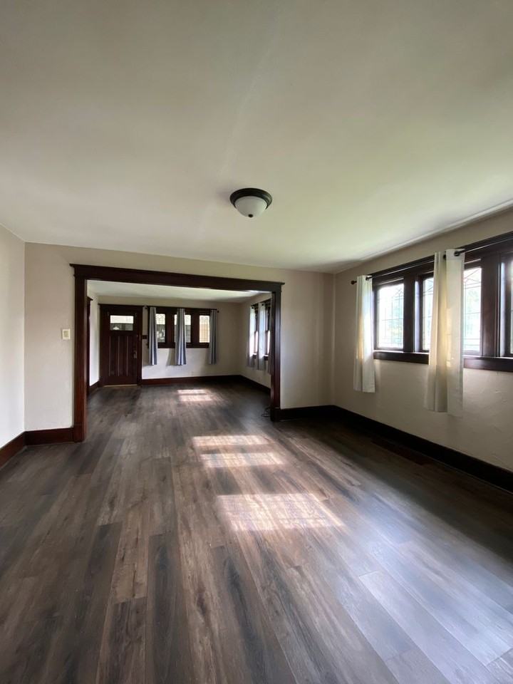 1323 Elreno St - Photo 3 of 17