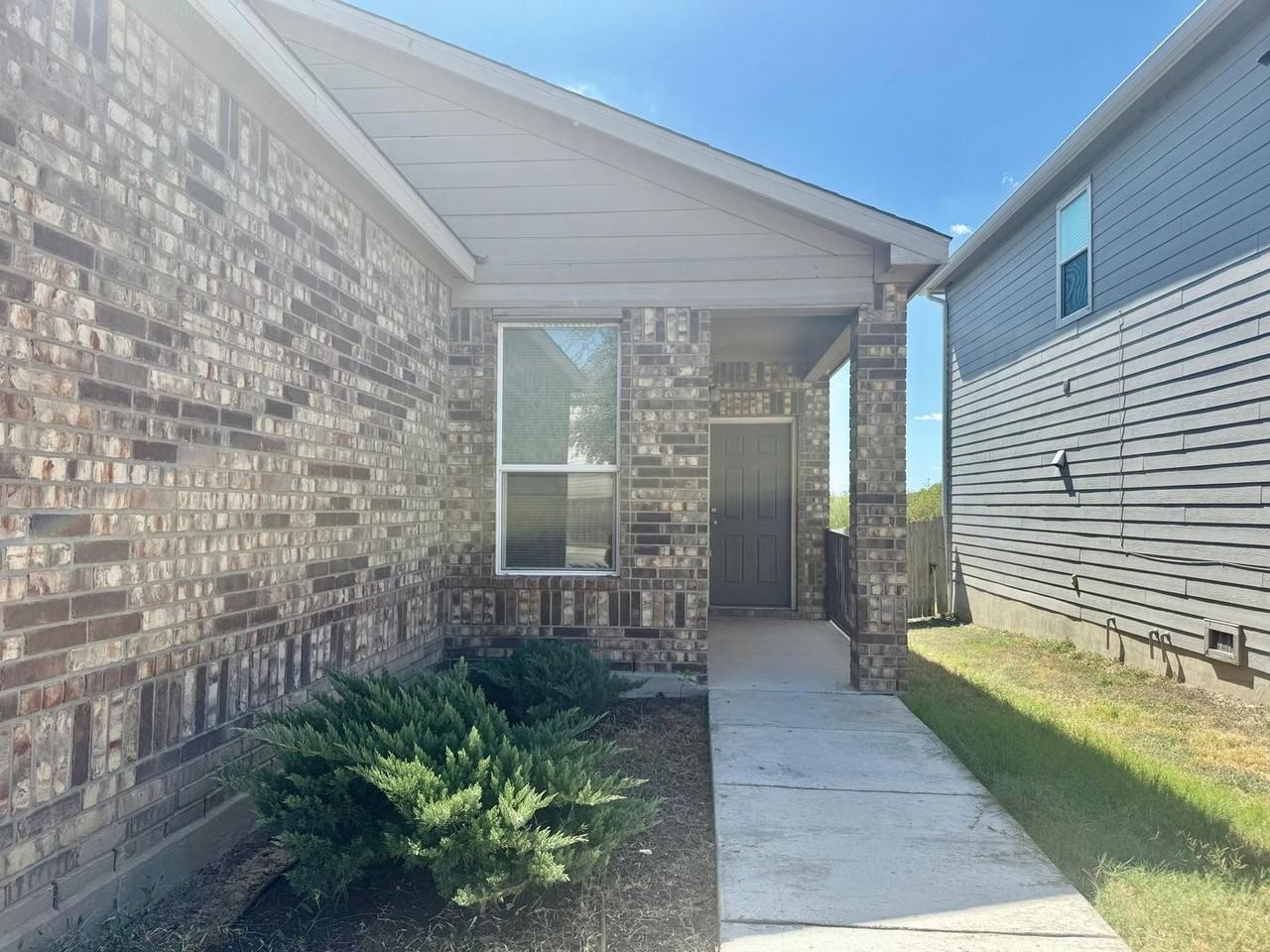 6116 Sunflower Path - Photo 2 of 21