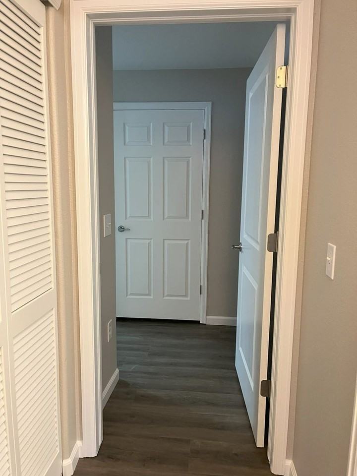 10075 E Carolina Pl - Photo 6 of 11