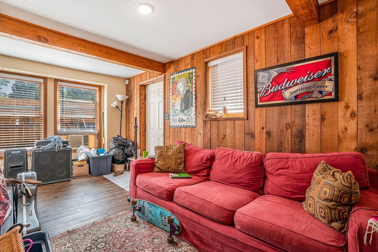 1529 8th St - Photo 3 of 20