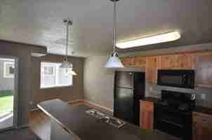 featured image of 870 N Bluffwood Ln