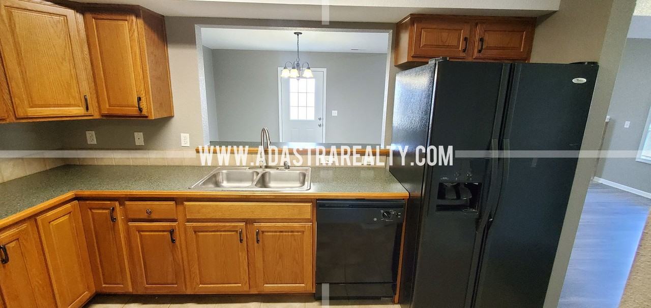 16708 Sheehan Rd - Photo 2 of 24