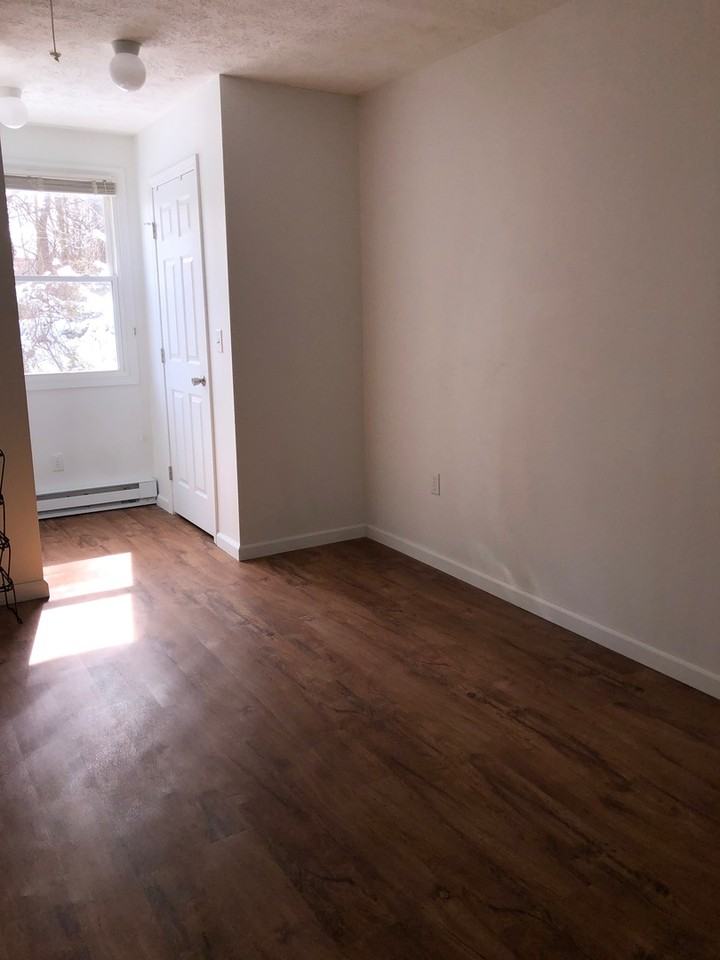 10 Braddock St - Photo 3 of 15