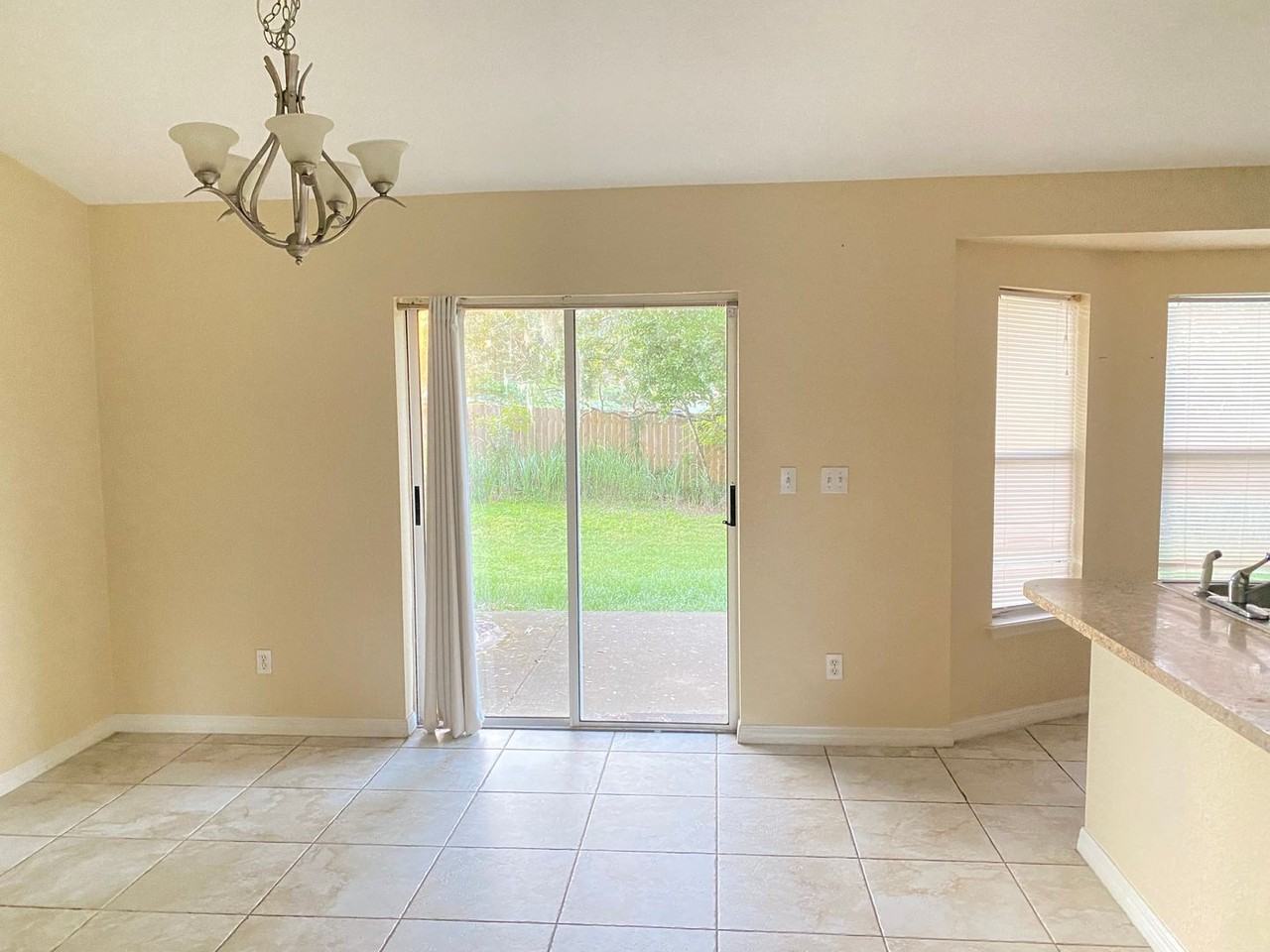 6682 Hemlock Rd - Photo 4 of 15