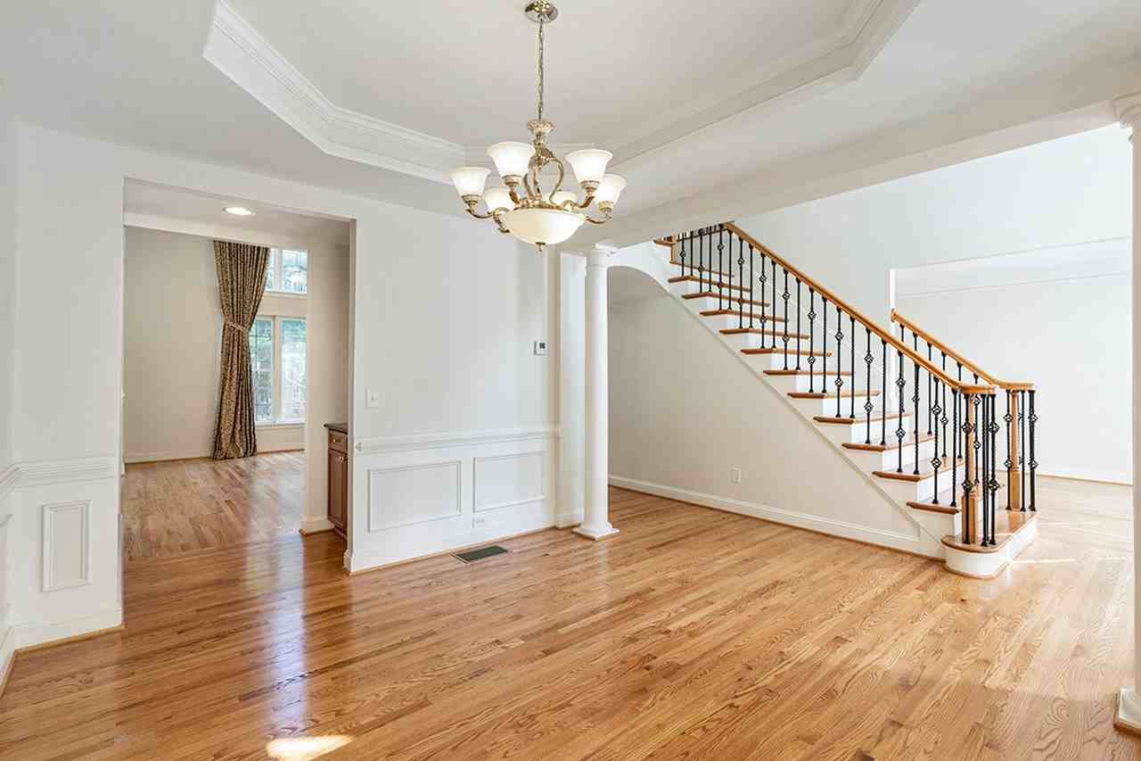 12489 Huntington Trace Ln - Photo 6 of 50