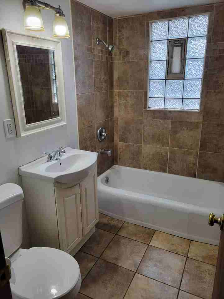 6443 North 54th Street - Photo 2 of 5