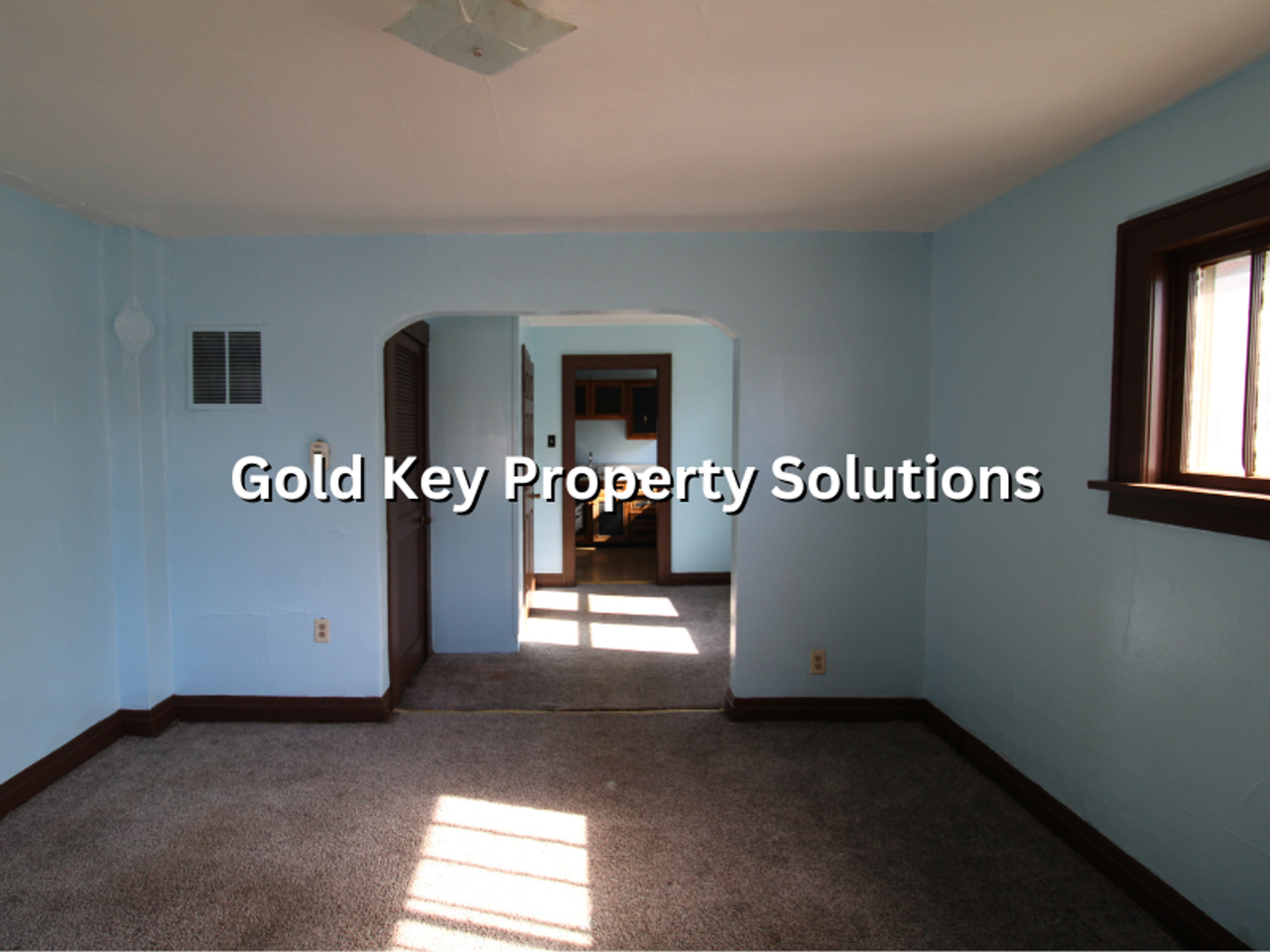 2408 Locust St - Photo 7 of 16