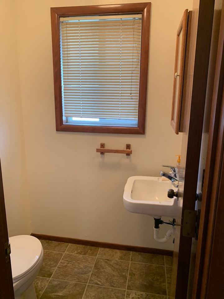 1240 Western Ave - Photo 5 of 13