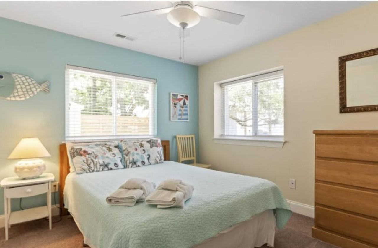 618 LOWER #2B - Photo 3 of 11