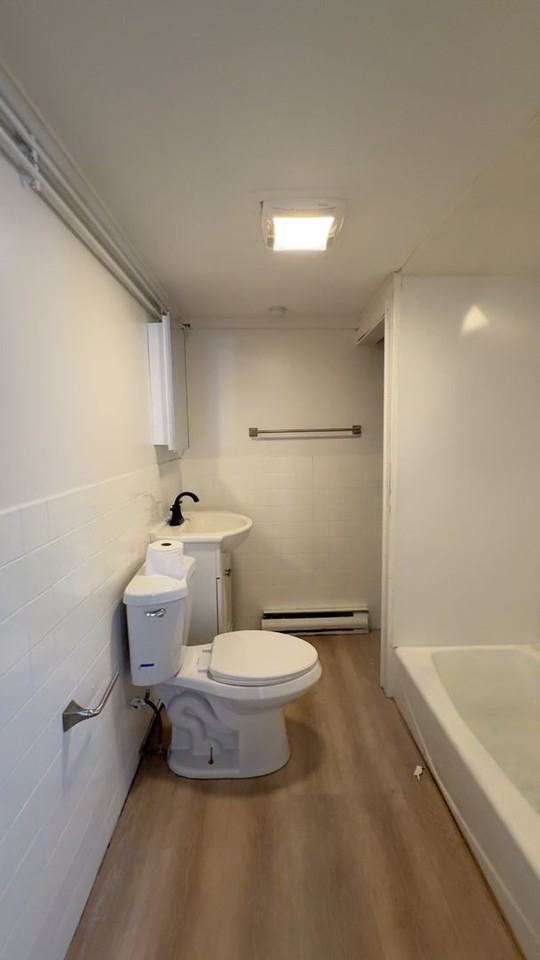 152 Elizabeth - Photo 4 of 14