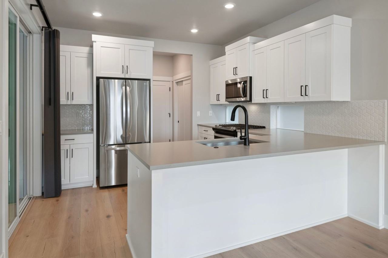 20852 Se Denver Dr - Photo 6 of 27