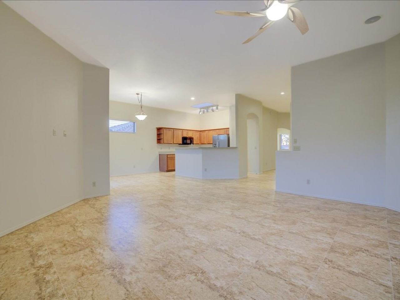 5374 North Canyon Rise Place - Photo 7 of 40