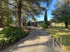 3078 Ne Lincoln Rd - Photo 1 of 1