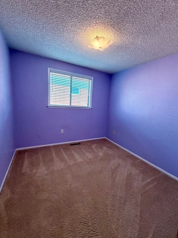 2419 Jewel St - Photo 7 of 50