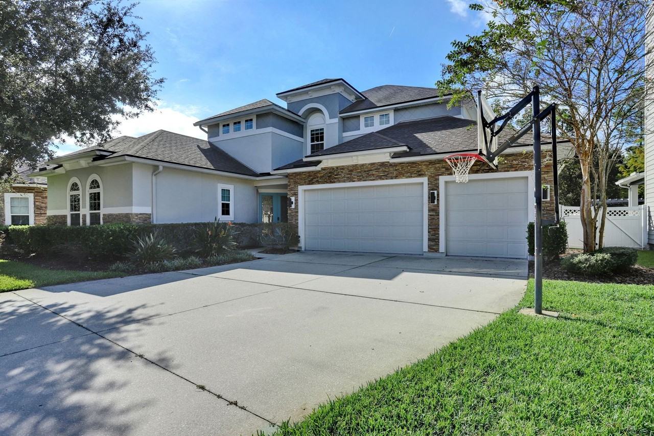 1637 Fenton Avenue - Photo 3 of 30