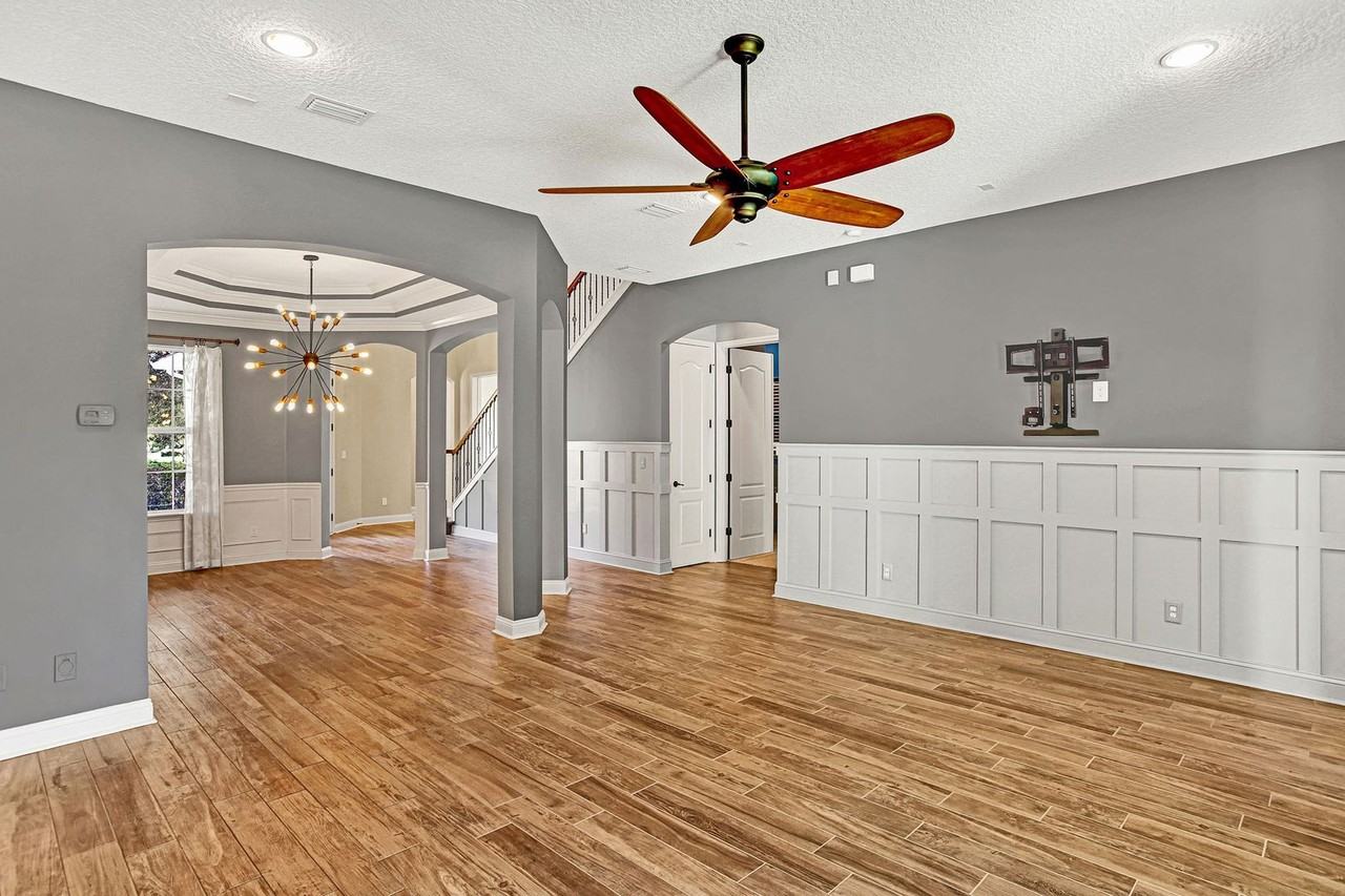 1637 Fenton Avenue - Photo 4 of 30