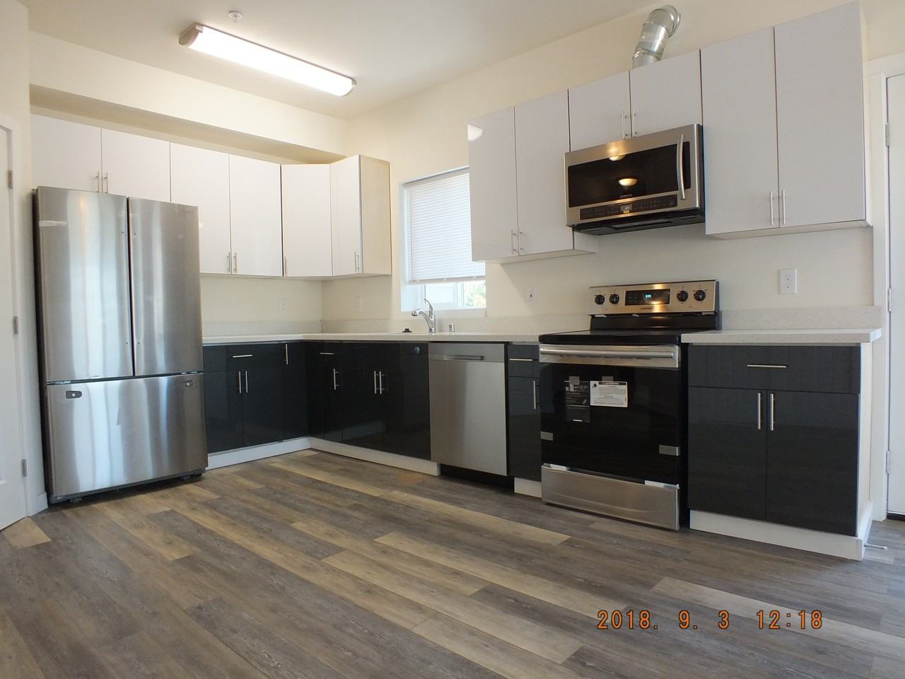 12544 15th Ave Ne #404 - Photo 2 of 12