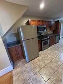 91 Glen St #2 - Photo 2 of 16