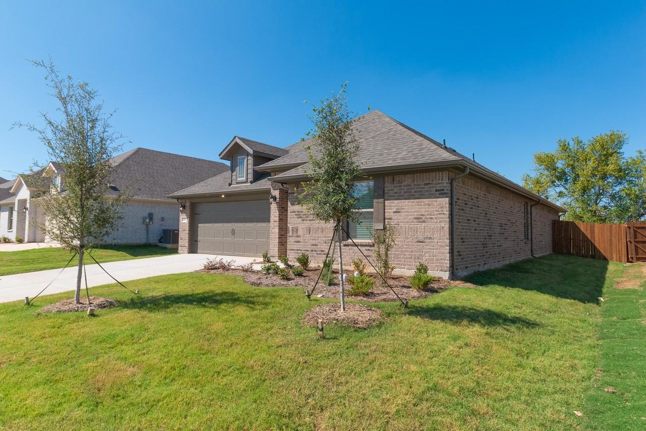 1017 Verde Valley Ln #NA - Photo 2 of 20