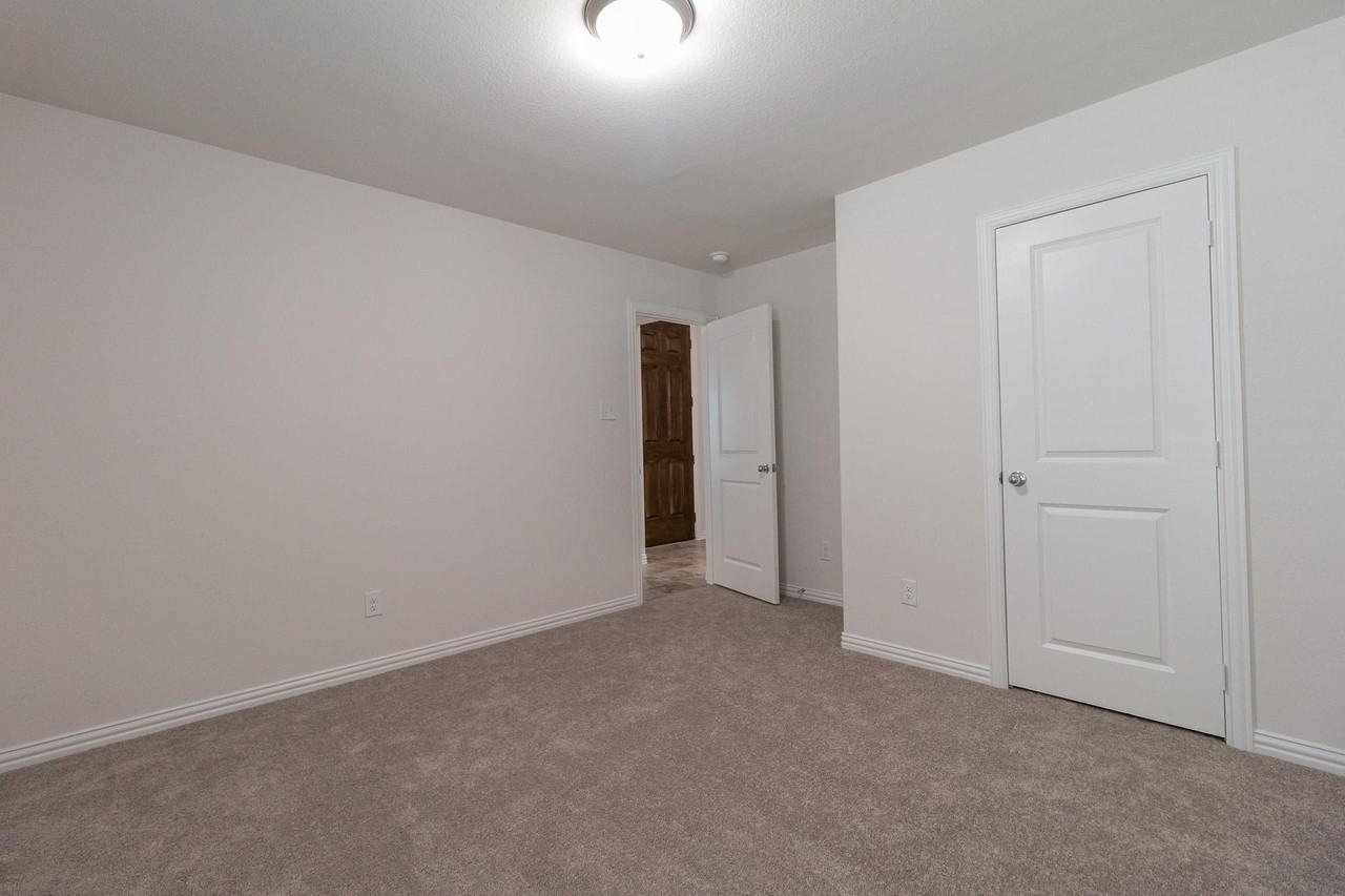 1017 Verde Valley Ln #NA - Photo 6 of 20