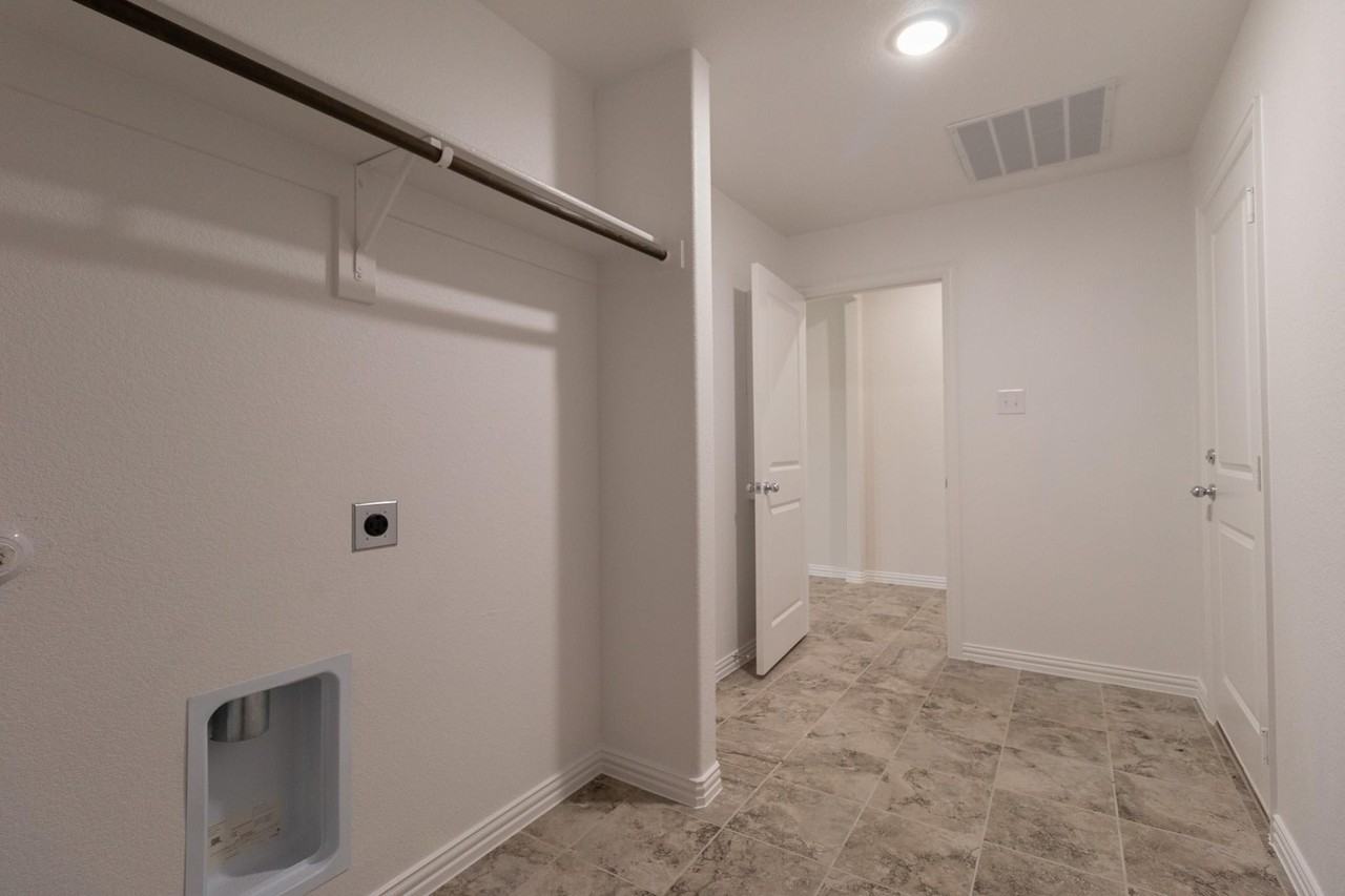 1017 Verde Valley Ln #NA - Photo 7 of 20