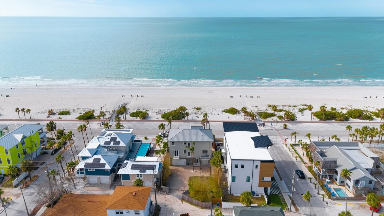 1205 Gulf Way #NA - Photo 3 of 48