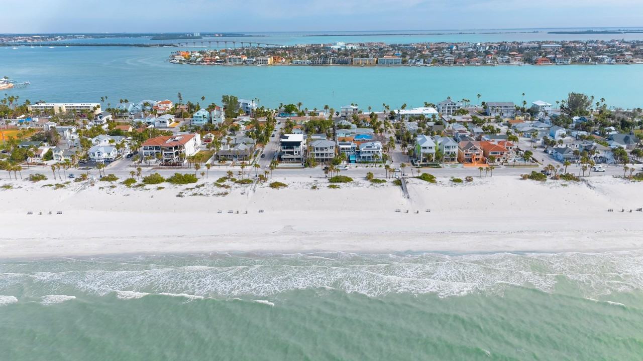 1205 Gulf Way #NA - Photo 4 of 48