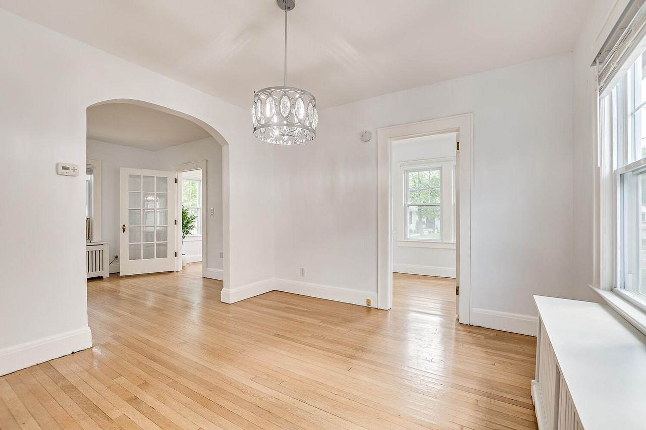 364 Brightwood Ave #NA - Photo 6 of 24