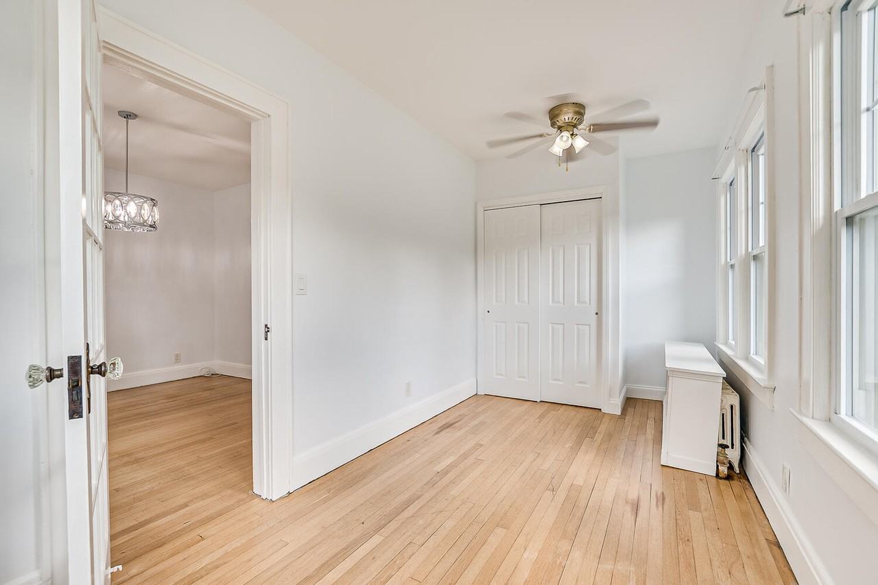 364 Brightwood Ave #NA - Photo 7 of 24