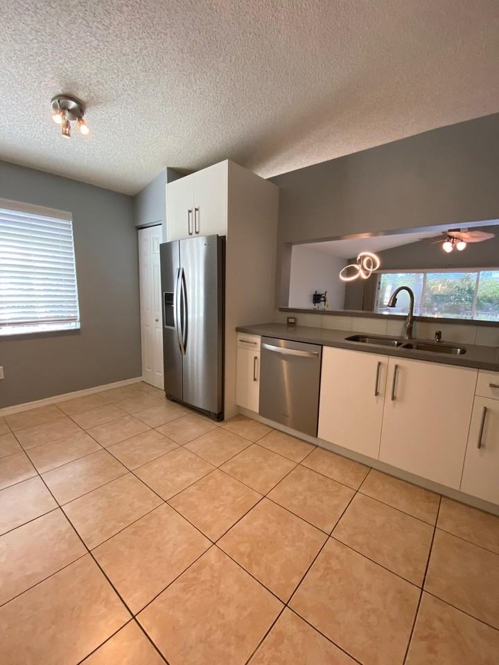 2322 Nw 166th Ave #NA - Photo 6 of 22