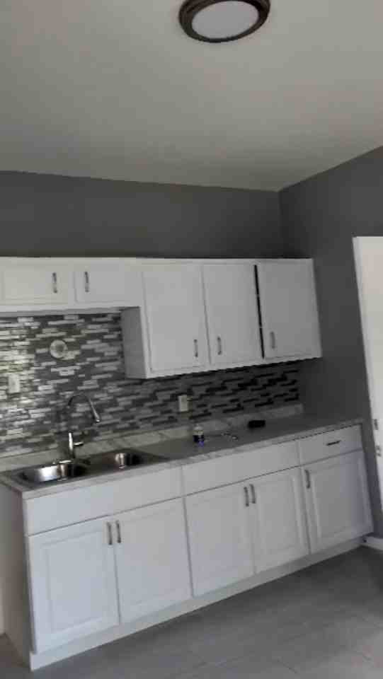 312 E Townsend St #312 - Photo 2 of 18