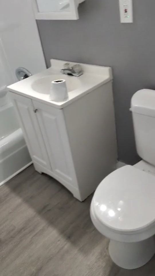312 E Townsend St #312 - Photo 5 of 18