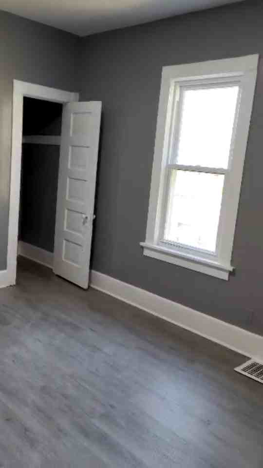 312 E Townsend St #312 - Photo 7 of 18