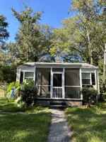 featured image of 2331 Wesley Dr