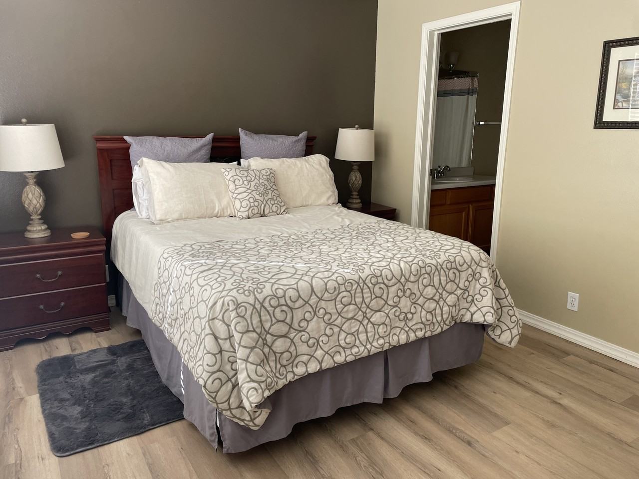 1158 E 6600 S #104 - Photo 5 of 12